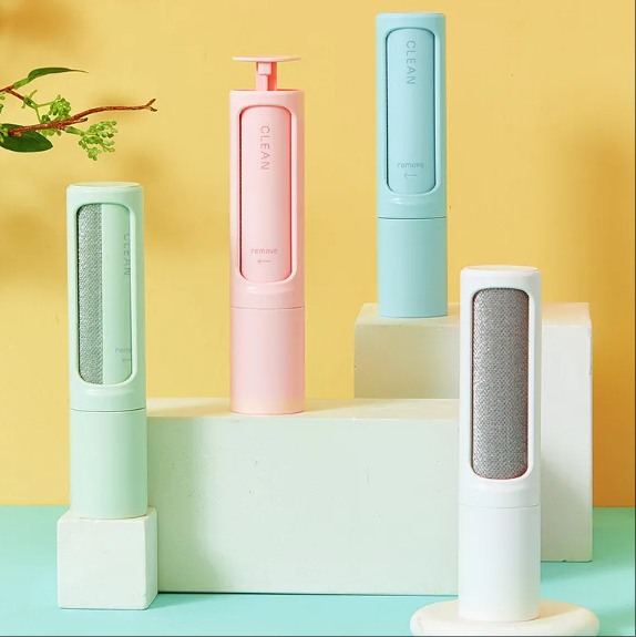 Reusable Self-Cleaning Pet Hair Remover