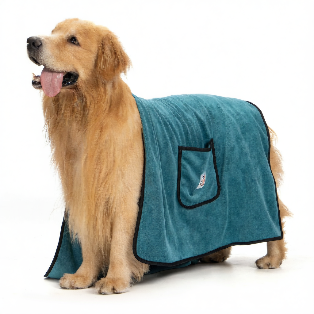 Quick-Dry Dog Bath Towel with Hand Pockets