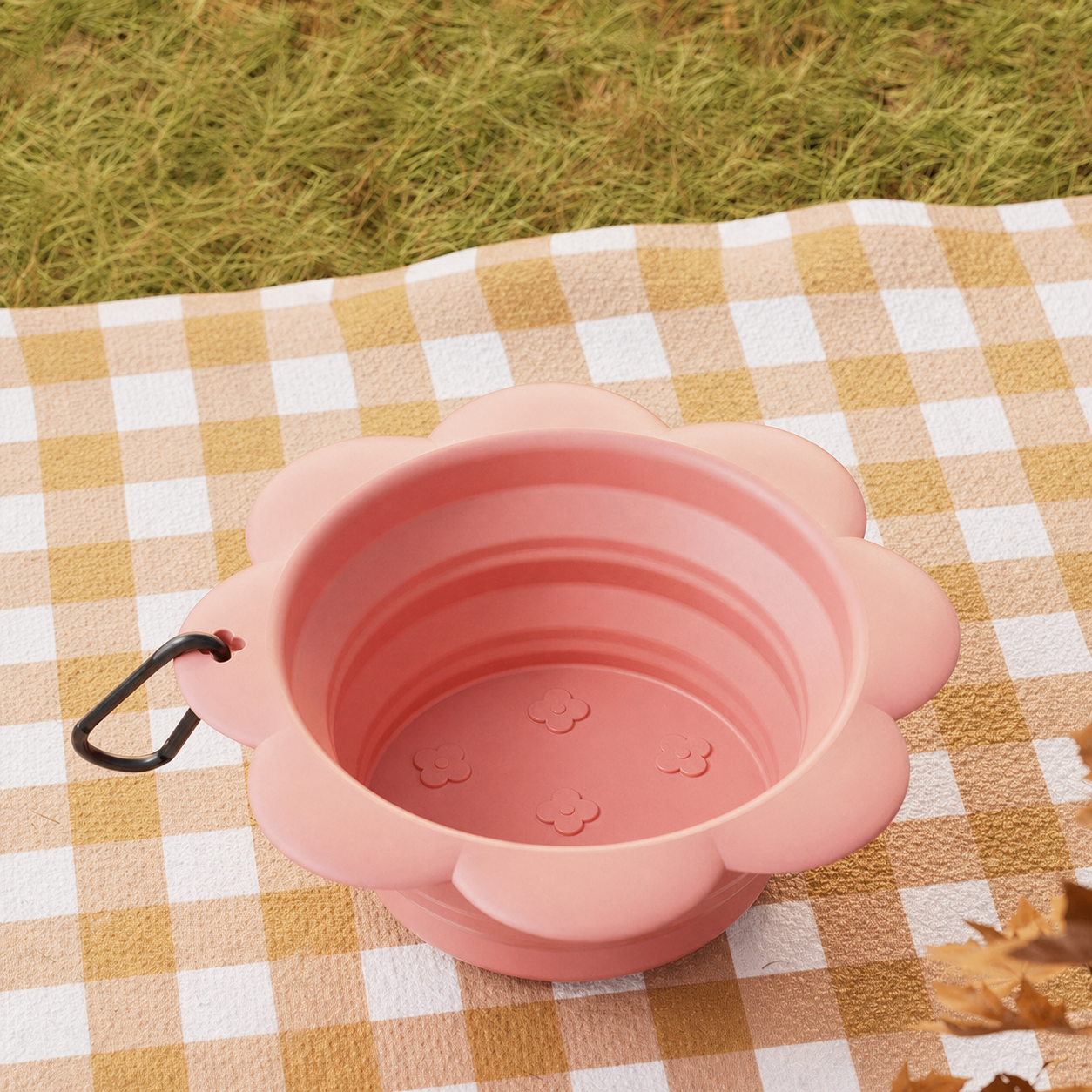 Collapsible Silicone Travel Bowl for Dogs - Soft Pink